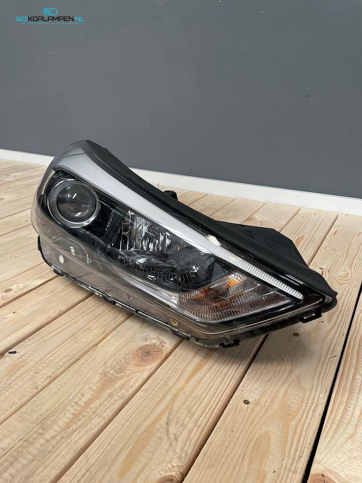 Hyundai Tucson III koplamp rechts  – Foto 3