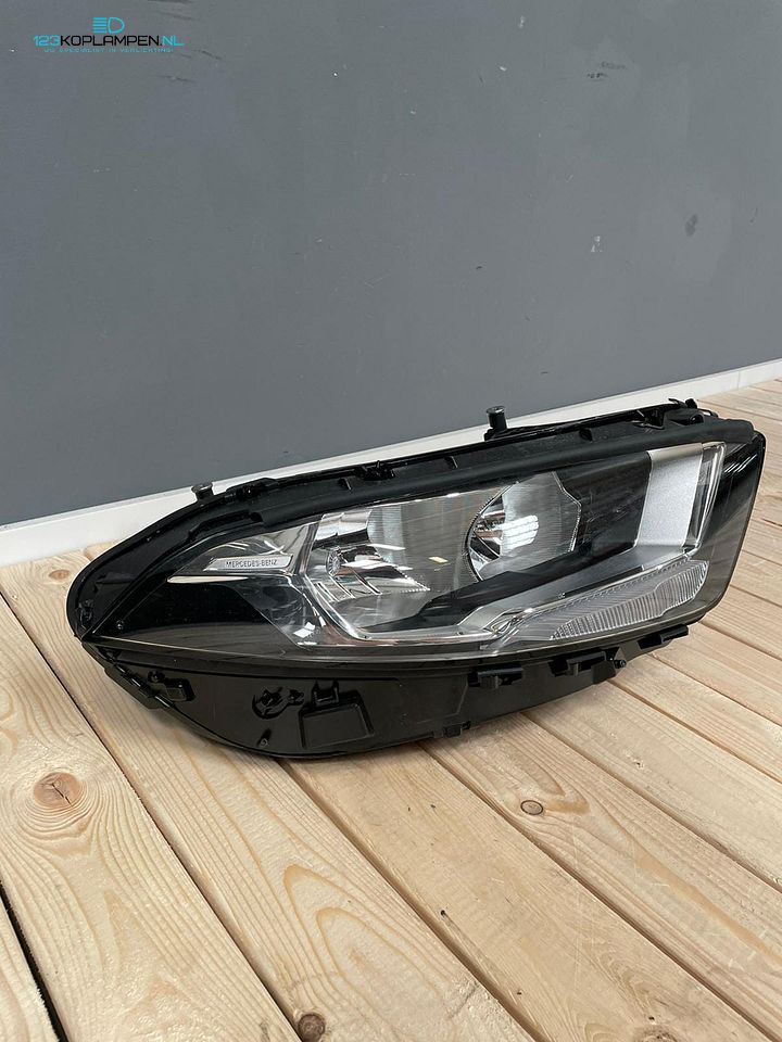 Mercedes A Klasse W177 H7 koplamp rechts  – Foto 4
