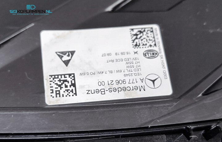 Mercedes A Klasse W177 H7 koplamp links – Foto 7