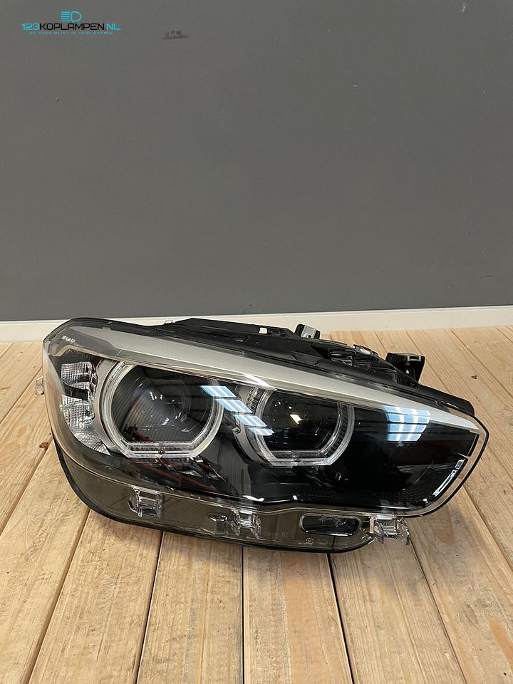 BMW 1 Serie F20 F21 Facelift Adaptive LED koplamp rechts  – Foto 2