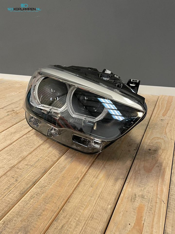 BMW 1 Serie F20 F21 Facelift Adaptive LED koplamp rechts  – Foto 3