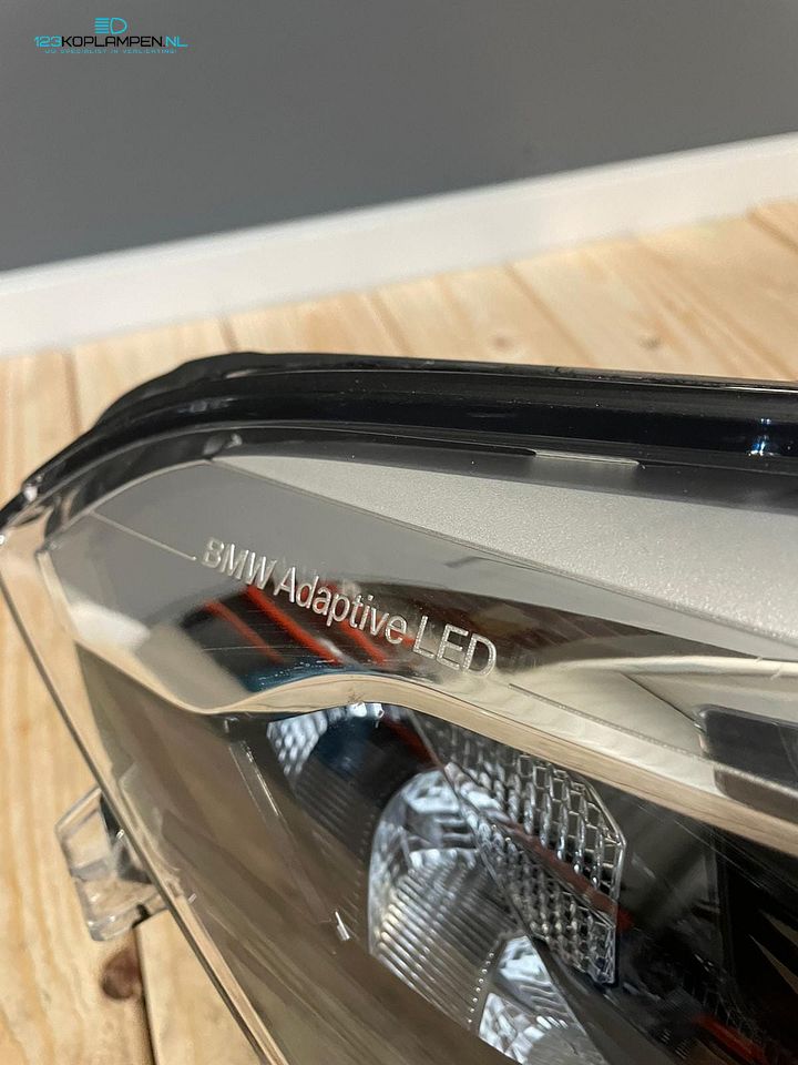 BMW 1 Serie F20 F21 Facelift Adaptive LED koplamp rechts  – Foto 5