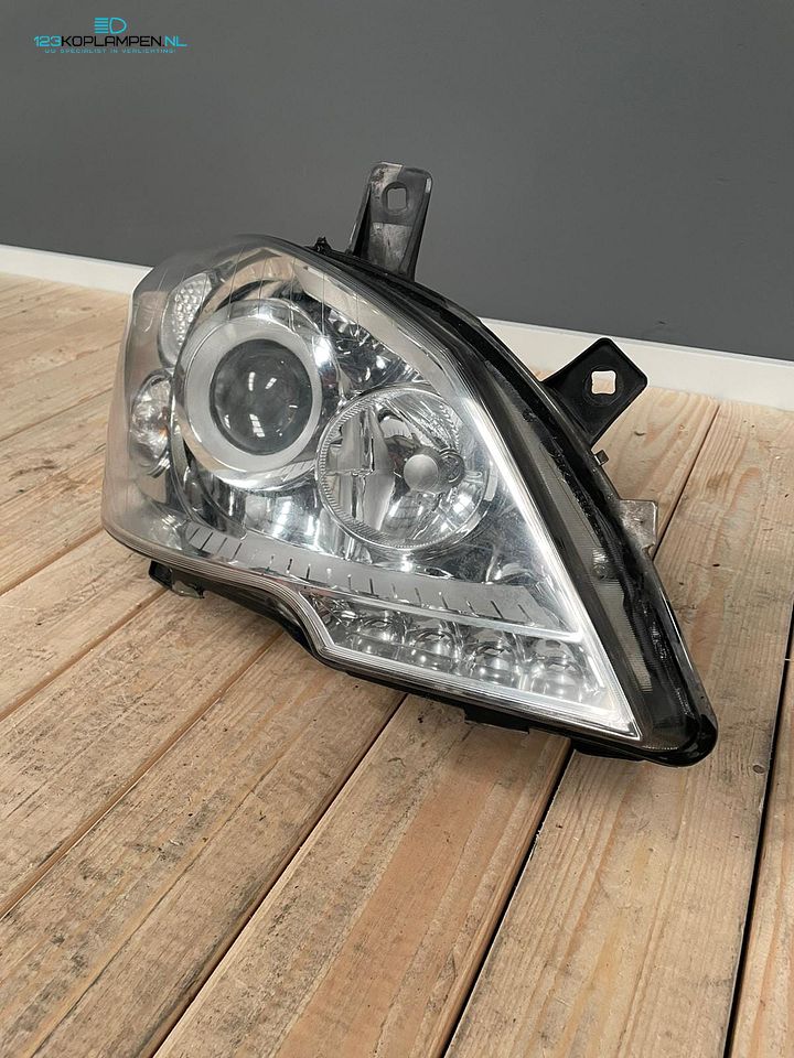 Mercedes Vito W639 facelift Xenon koplamp rechts   – Foto 2