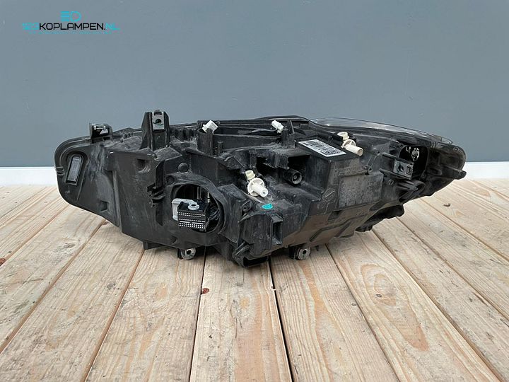 BMW F80 F82 F32 F33 F36 Adaptive LED koplamp rechts  – Foto 7