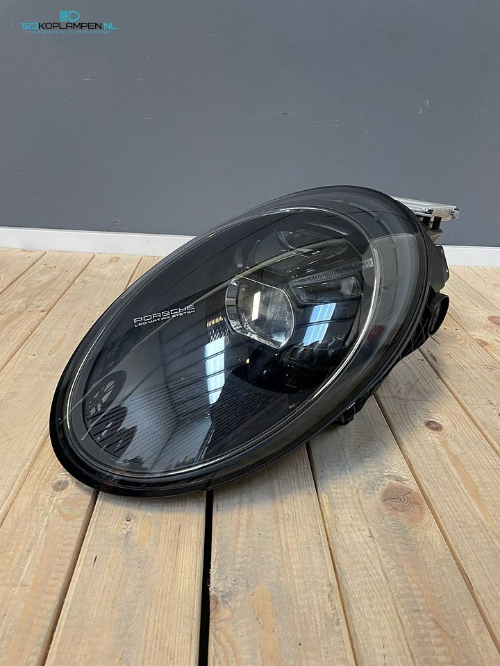 Porsche 992 911 Matrix Led X Sight koplamp rechts – Foto 3