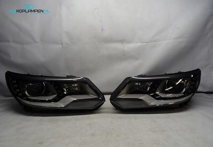 Tiguan 5N facelift Xenon LED koplamp koplampen links rechts  – Foto 2