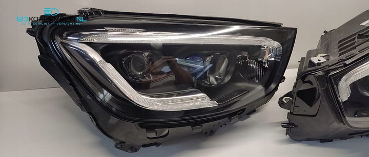 Mercedes GLC W253 facelift Full LED Multibeam koplamp koplampen links rechts  – Foto 4