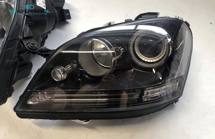 Mercedes ML W164 facelift AMG Bi Xenon koplamp links rechts  – Foto 6