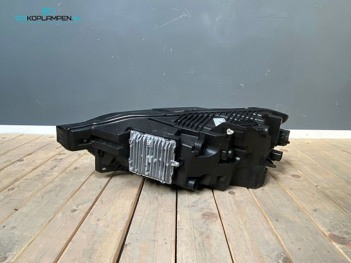 Volvo XC60 facelift MID LED koplamp rechts  – Foto 6