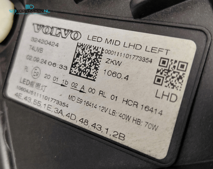 Volvo XC60 2 facelift MID LED koplamp koplampen links rechts  – Foto 13