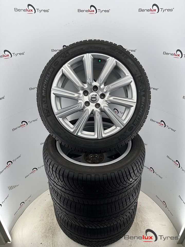 Volvo C30 C40 C70 S40 S60 S80 S90 V40 V50 V60 V70 V90 XC40