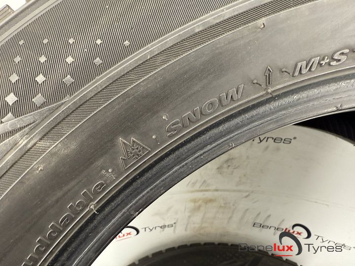 spijker banden 235/60R18 Kumho 235/60/18 2356018 235/60 R18 – Foto 8