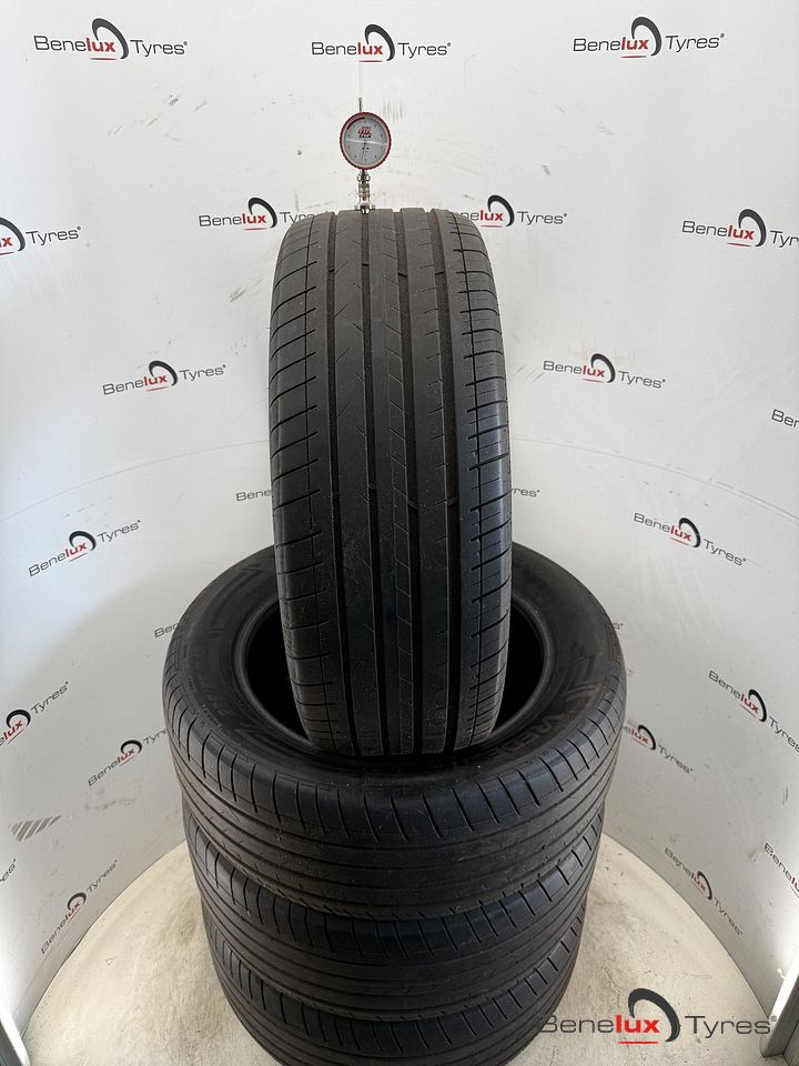 4x 225/55R18 102Y Vredestein 225/55 R18 225/55/18 2255518