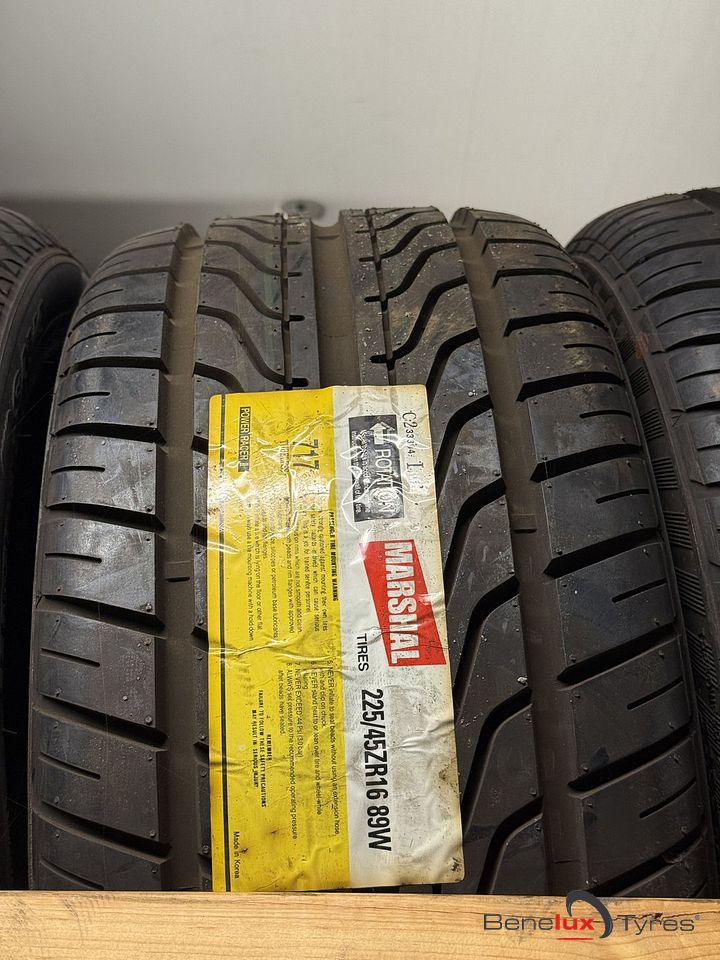 225/45ZR16 Mars 225/45 R16 225/45/16 2254516 225/45R16 ZR16 – Foto 2