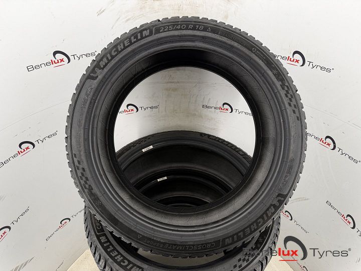 all-season 225/40R18 Michelin 225/40 R18 225/40/18 2254018 – Foto 4
