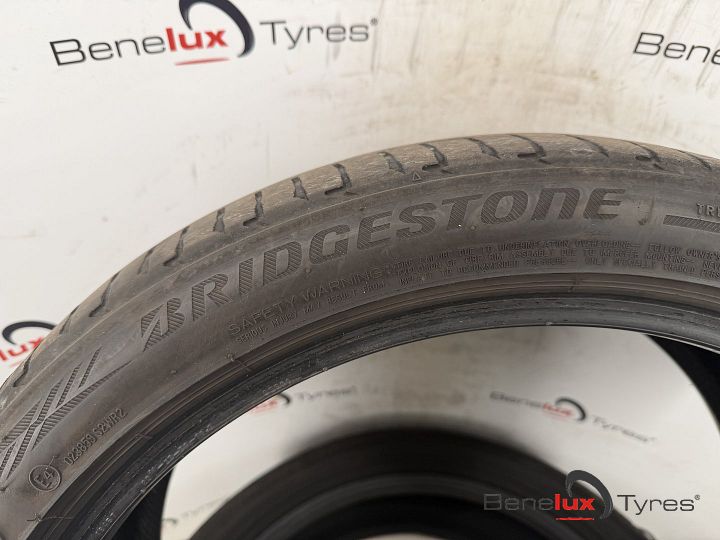 245/40R20 Bridgestone RFT RSC 245/40 R20 245/40/20 2454020 – Foto 4