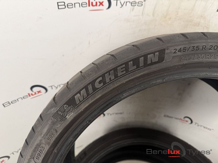 245/35R20 95W Michelin Pilot 4 245/35 R20 245/35/20 2453520 – Foto 4