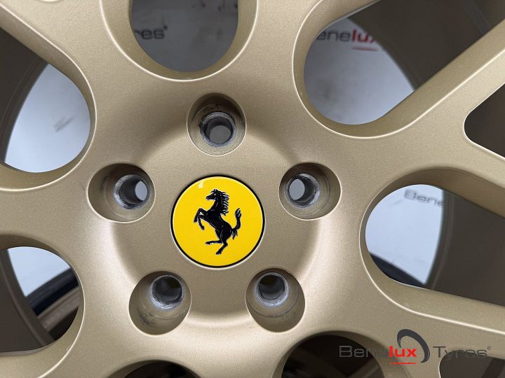 Ferrari Roma Purosangue Portofino FF F8 F12 812 488 458 296 – Foto 3