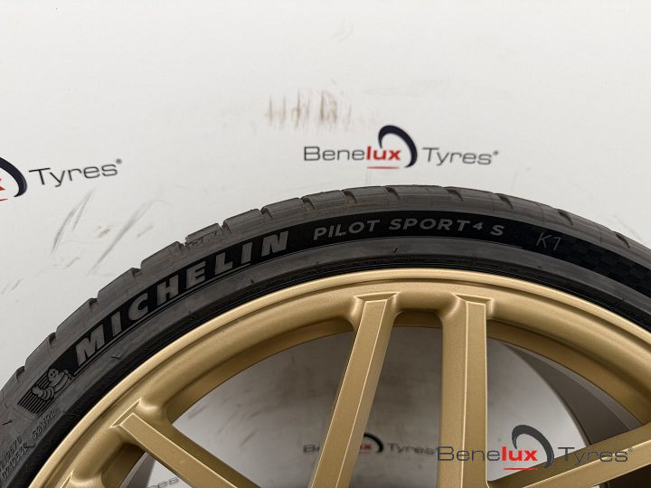 Ferrari Roma Purosangue Portofino FF F8 F12 812 488 458 296 – Foto 4