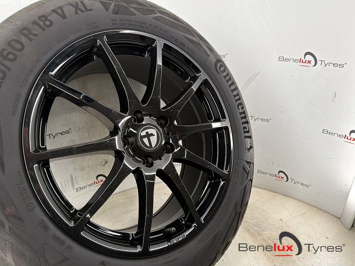 Zeekr 001 007 009 7X 9X X Polestar 1 2 3 4 5 Jaguar E-pace  – Foto 17