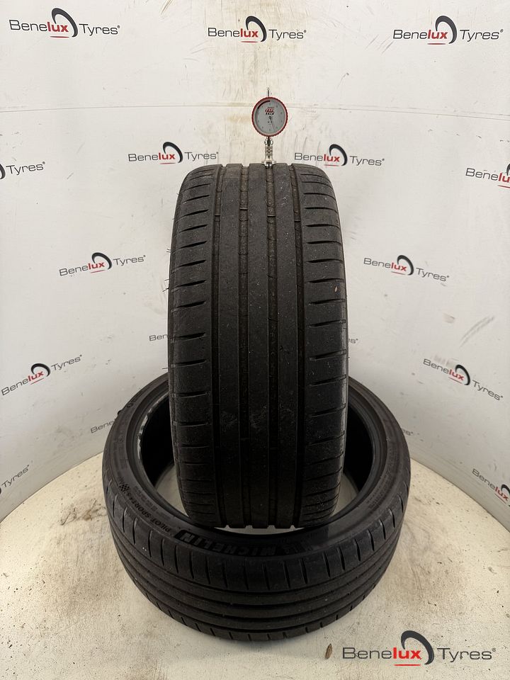 245/35ZR20 Pilot 245/35R20 245/35 ZR20 R20 245/35/20 2453520