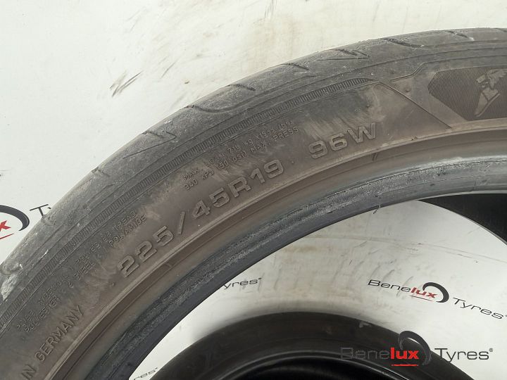 225/45R19 96W Goodyear Eagle F1 225/45 R19 225/45/19 2254519 – Foto 7