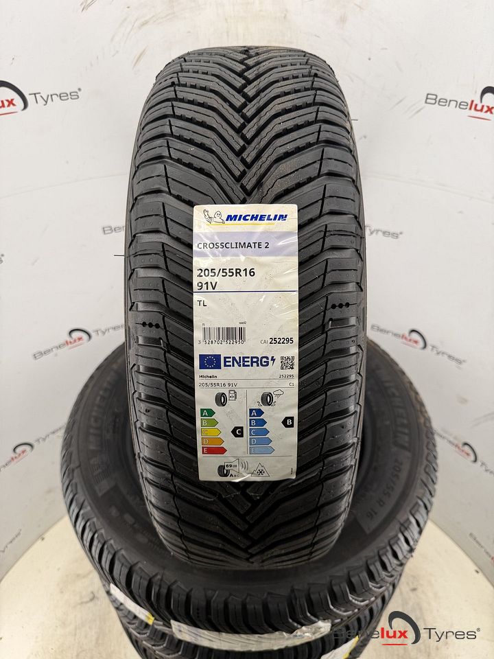 all-season 205/55R16 Michelin 205/55 R16 205/55/16 2055516  – Foto 2