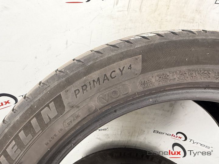235/45R18 98W XL Michelin 235/45 R18 235/45/18 2354518 – Foto 5