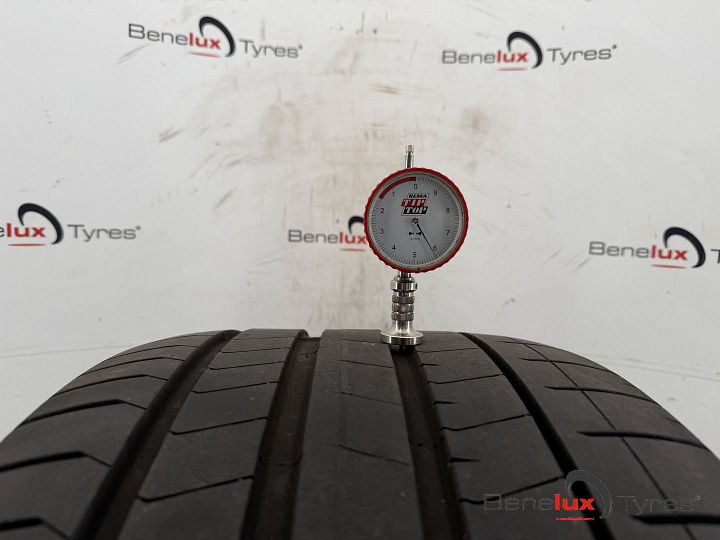 325/35R22 110Y Pirelli Pzero MO 325/35 R22 325/35/22 3253522 – Foto 3