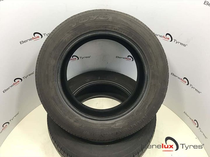 205/60R16 92V Toyo Nano Energy 205/60 R16 205/60/16 2056016 – Foto 3