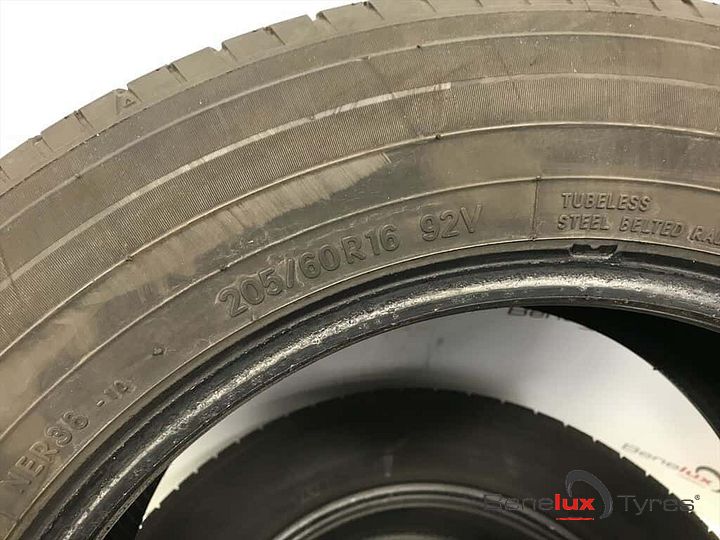205/60R16 92V Toyo Nano Energy 205/60 R16 205/60/16 2056016 – Foto 6