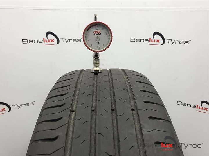205/60R16 96W Continental Conti 205/60 R16 205/60/16 2056016 – Foto 2