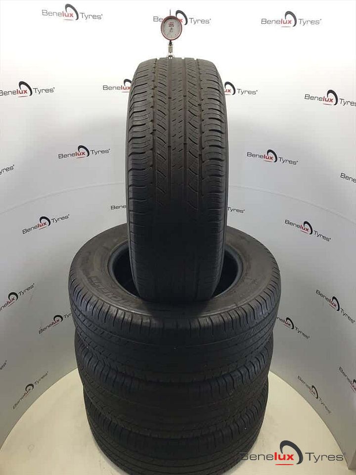 235/65R17 104V Michelin 235/65 R17 235/65/17 2356517