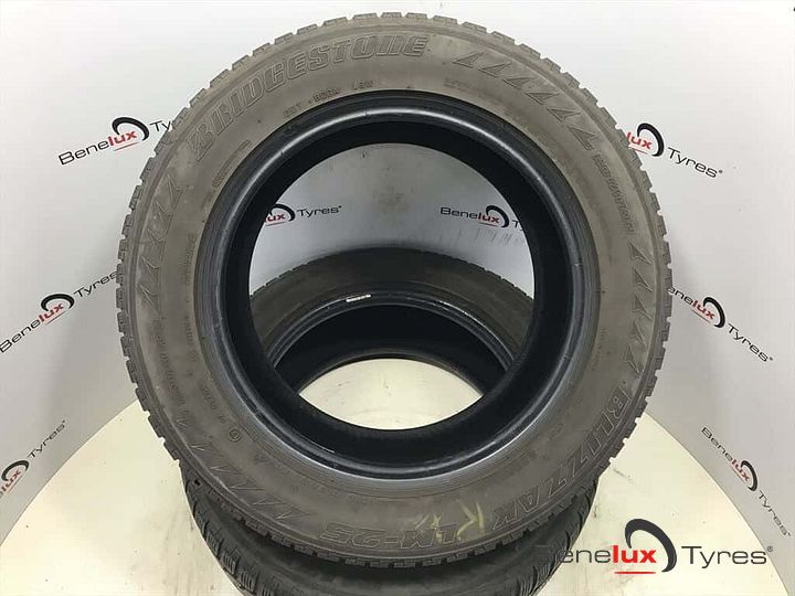 2 0f 4 winter 225/55R16 225/55 R16 225/55/16 2255516 – Foto 4